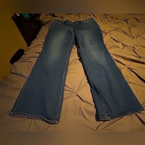 Old Navy 20 Plus High Rise Kicker Bootcut with light distress